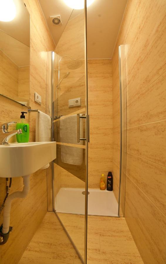 Apartamentos Barrio Humedo Catedral 2 레온 외부 사진
